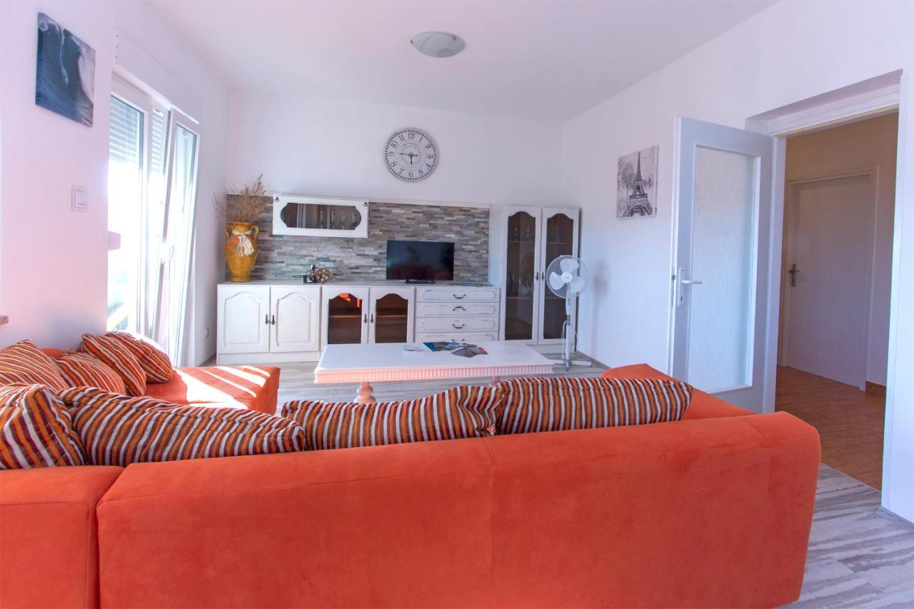 Apartment Nella