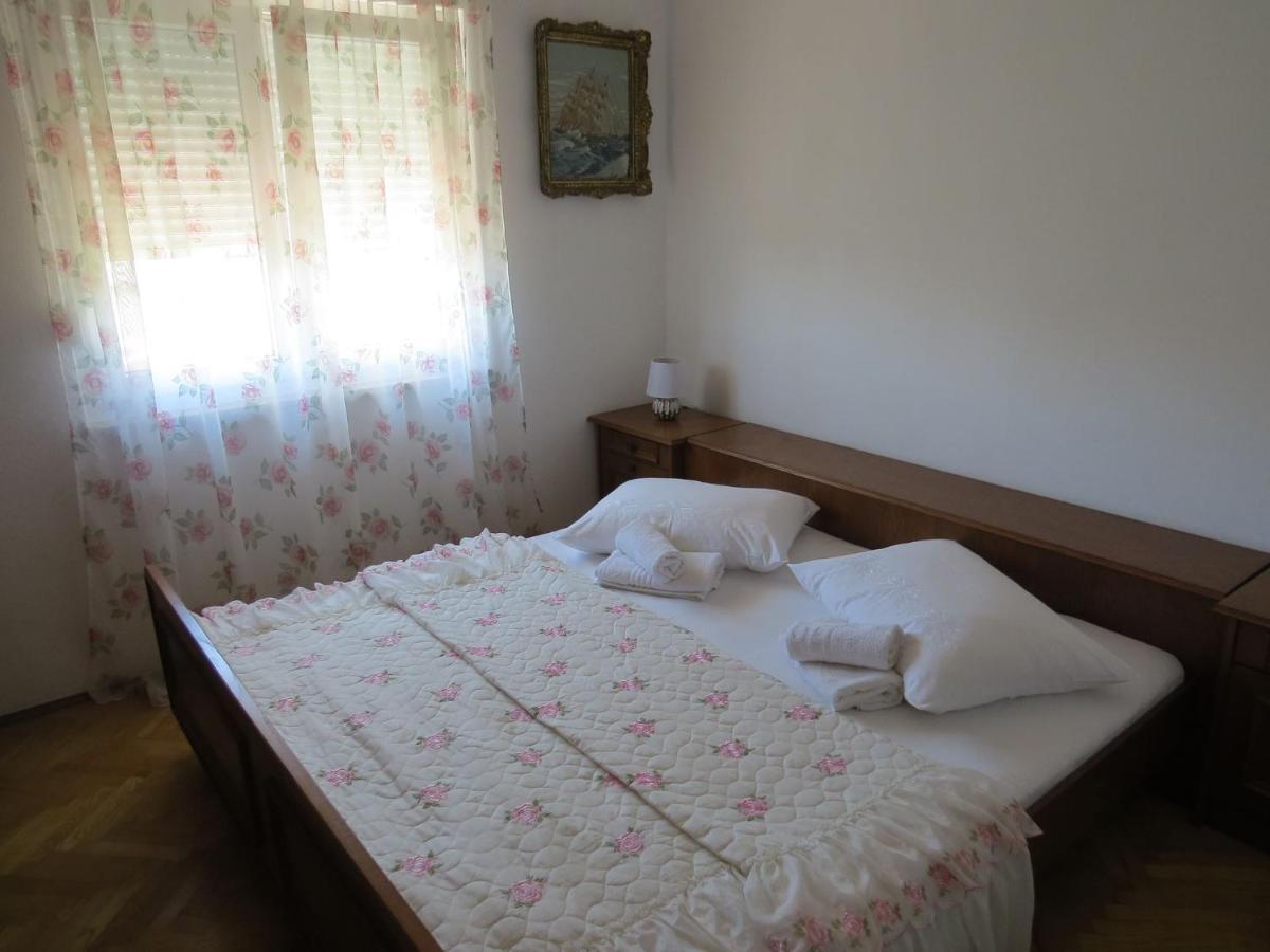 Apartment Nella *